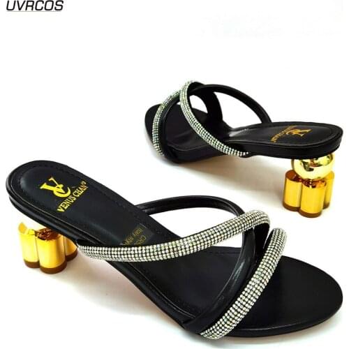 New Arrival Ladies Shoes and Sandals Wedding Shoes for Women Bride Italian Women Wedding Shoes Decorated with Rhinestone Slip On