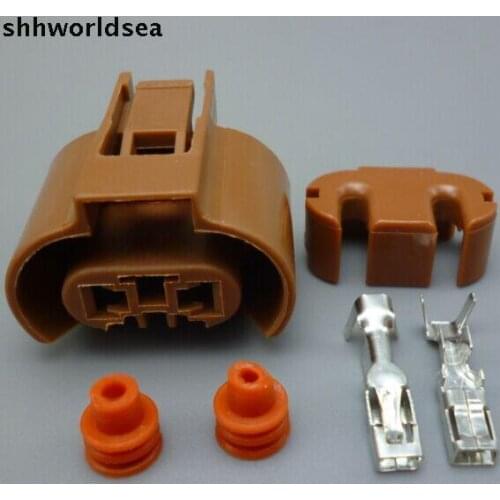 Shhworldsea 2Pin 9006 Auto Dipped headlight plug 9006 lampholder electrical connector Waterproof socket for Toyota,Corolla,Camry