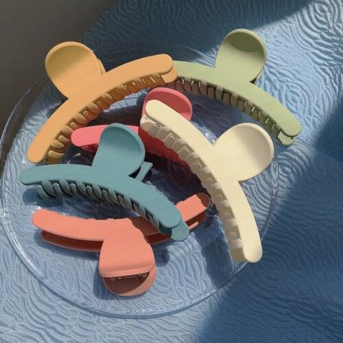 Korea Elegant Large Matte Multicolor Hairpin Bath Hair Catch Shark Clip For Women Hair Accessories Hair Style Making