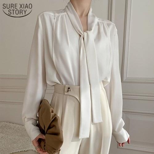 Loose White Blouse V-neck Shirt Fashionable Womens Clothing Temperament Simple Lady Shirt Long Sleeve Oversized Clothes 13513