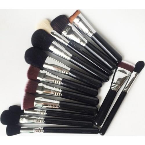 Si-SERIES FACE BRUSHES - Powder Blush Contour Highlighter Concealer Kabuki - High Quality Synthetic Makeup Brushes blender Tool