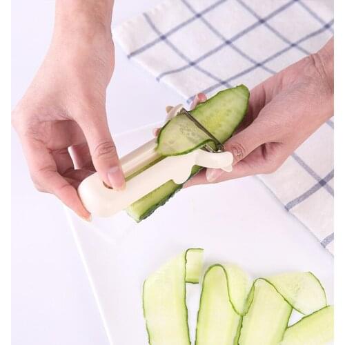 1 Piece Multi-function Peeler Kitchen Fruit Potato Peeler Household Apple Peeler Planer Peel Knife 11.5x7.2x1cm