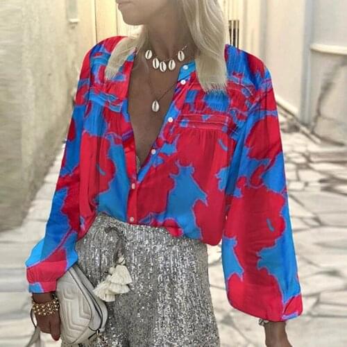 2021 spring V-neck button casual shirt retro elegant floral womens tennis shirt autumn lantern long-sleeved office ladies top