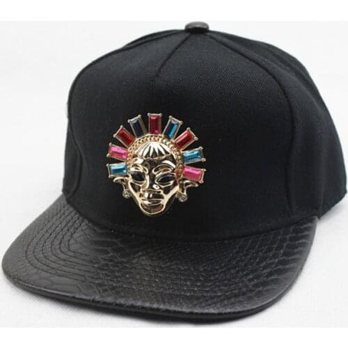 Gouden Schedel Metalen Logo Platte Dakrand Baseball Cap Mannen En Vrouwen Dans Lederen Label Langs De Hoed Liefhebbers Modus Cap