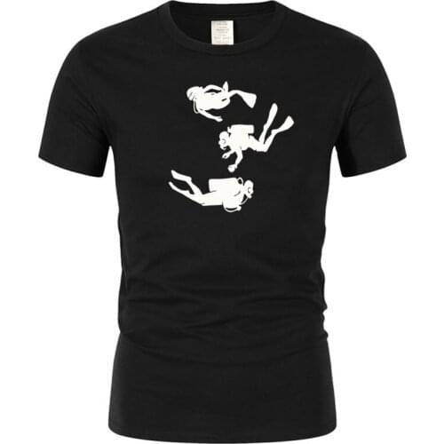 Short sleeve T-shirt humor brave deep sea diving adventure mens T-shirt