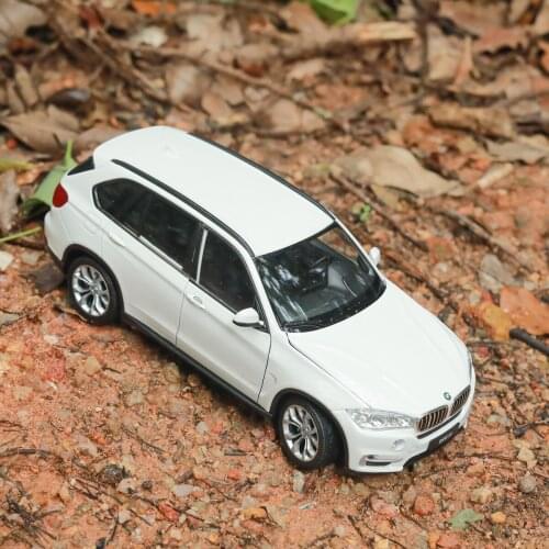 WELLY 1:24 BMW X5 SUV Alloy Luxury Vehicle Diecast Pull Back Cars Model Toy Collection Xmas Gift