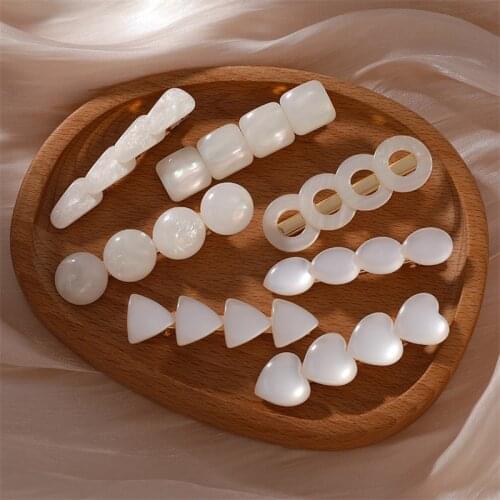 2021 New Korean Geometric White Opal Acrylic Heart Round Barrettes For Women Fashion Hair Accessories Clips Hairpins Wholesale