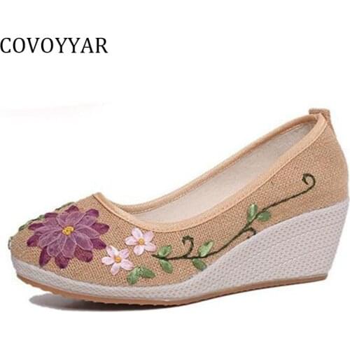 2019 New Flower Wedge Ladies Pumps Embroidered Shallow Mouth Women Shoes Round Toe Casual Shoes Slip On Plus Size 40 WHH56