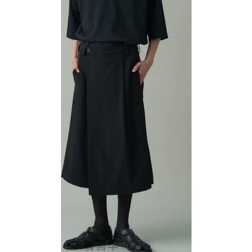 New style mens shorts, Yamamoto style, dark, loose, asymmetric warrior skirt, fashionable Capris, trendy mens pants