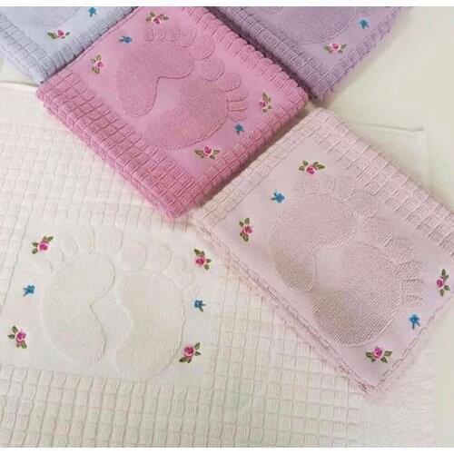 Embroidered Foot Towel 100 Cotton 4'lü package 4 Different Color flower processing detail soft easy absorbent bathroom home textile