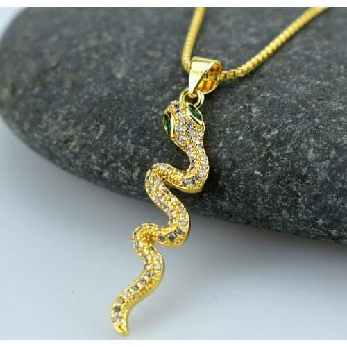Fashion Exaggerated AAA Zircon Snake Pendant Necklace for Women Golden Long Snake Animal Pendant Girl Gift