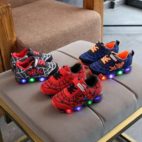 Disney Marvel Spiderman LED Glowing Sneakers 2021 Kids Glowing Shoes Boys and Girls Running Shoes Baby Glitter Fun Soft Sole
