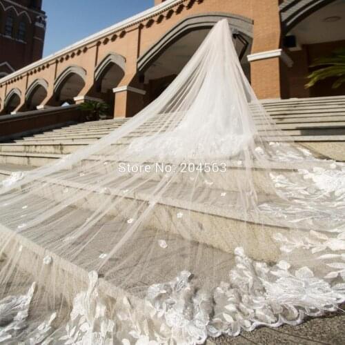 One-Layer Lace Wedding Veil with Flowers Cathedral Luxury Bridal Veils with Comb M2020