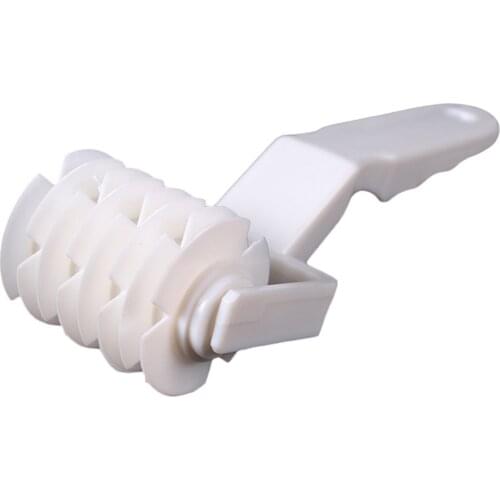 New Dough Cookie Plastic Mesh Cutter Roller Cutter Biscuits Pizza Pie Crust And Baking Tools CH