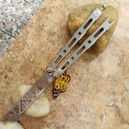Theone BM87 Butterfly Trainer Knife D2 Blade Titanium Handle Jilt Knife Camping Hunting Hiking Edc Tool Pocket Bushing System