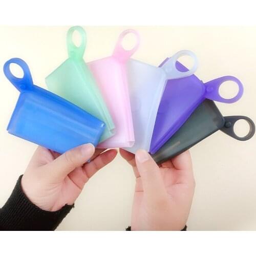 Foldable Face Cover Storage Box Portable Nose Cover Container Silica Gel Mouth Cover Holder Mini Face Cover Organizer