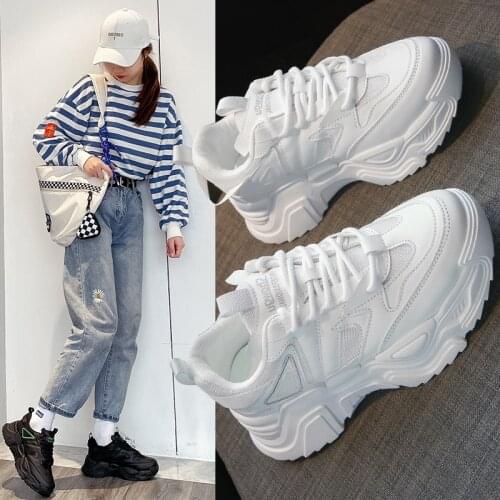 Ladies platform sneakers 2021 fashion lace-up white mesh mid-heel platform sneakers casual vulcanized shoes running shoes