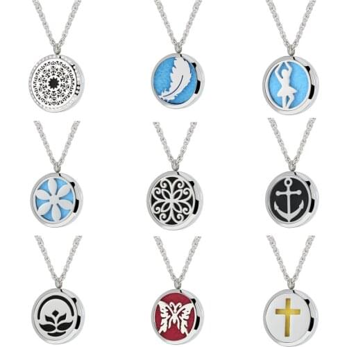 Legenstar 30mm Essential Oil Diffuser Necklace 316l Stainless Steel Aromatherapy Pendant Jewelry for Women free with 5 pads Gift