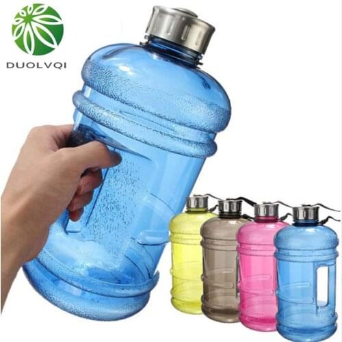 Big Capacity Sports Water Bottle Outdoor Sports Gym Space Half Gallon Fitness Training Camping Running Workout Water Bottle 2.2L
