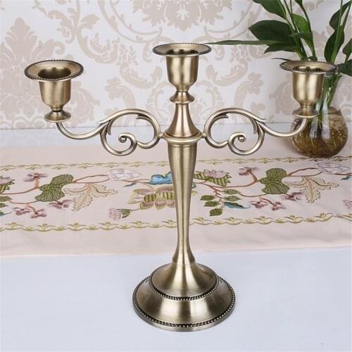 Metal Candle Holders Luxury Candlestick Fashion Wedding Candle Stand Exquisite Candlestick Candelabra Table Home Decor 4 Color
