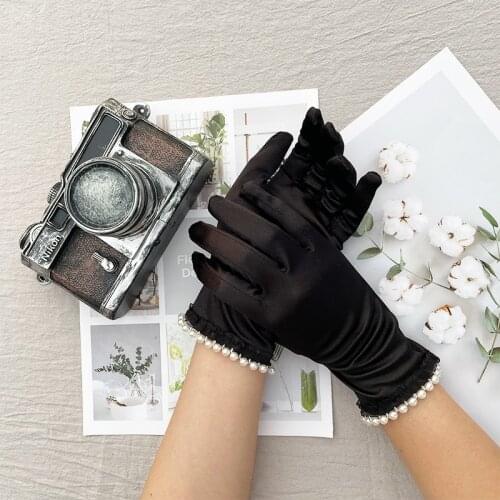 1Pair Satin Female Short Prom Party Gloves Spring And Summer Womens Thin Bridal Gloves with Pearls Ladys Finger Gloves