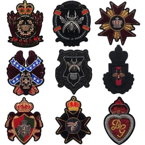 Embroidery Metal Bee Patch Embroideried crown flower Patches Applique Shoes , Hats Patch on Clothes Badges