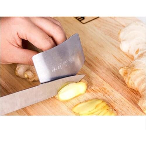 1PC Finger Guard Protect Finger Hand Not To Hurt Cut Stainless Steel Hand Protector Knife Cutting Finger Protection Tool OK 0498