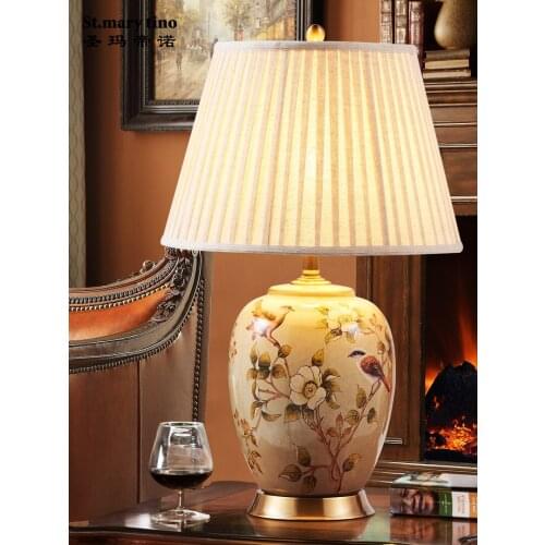 American Modern Large Chinese Flowers and Birds Butterflies Ceramic Table Lamp For Bedroom Bedside Lamp Living Room Study Decor