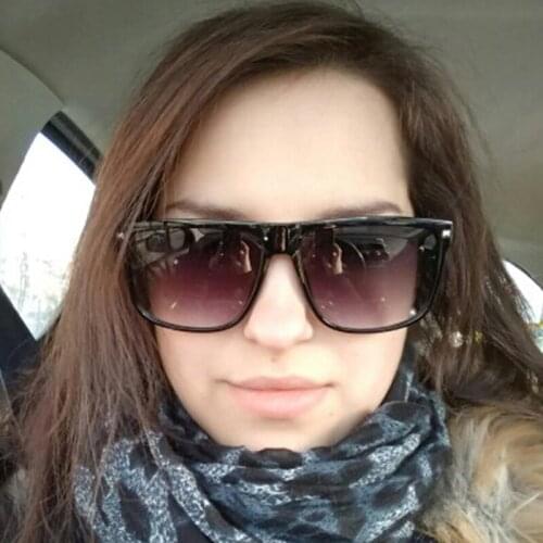 Square Sunglasses Women Luxury Brand Designer Big Frame Sun Glasses Men Classic Rivet Sun Glasses Brown Black Goggles Eyewear