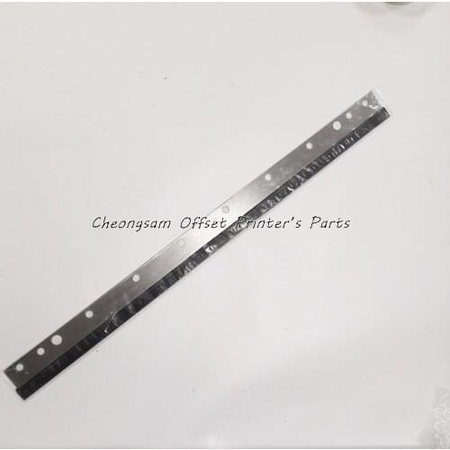 Free shipping 5 pieces Heidelberg Wash Up Blade For Kord 64 690*50mm 12 Holes Printer Washup Part Offset Printing Machine Parts