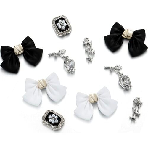 1 Pcs 3D Autumn and Winter New Silver Alloy Rose Bowknot Design Rhinestones Nail Art Charms DIY Manicure Decoration Accessories