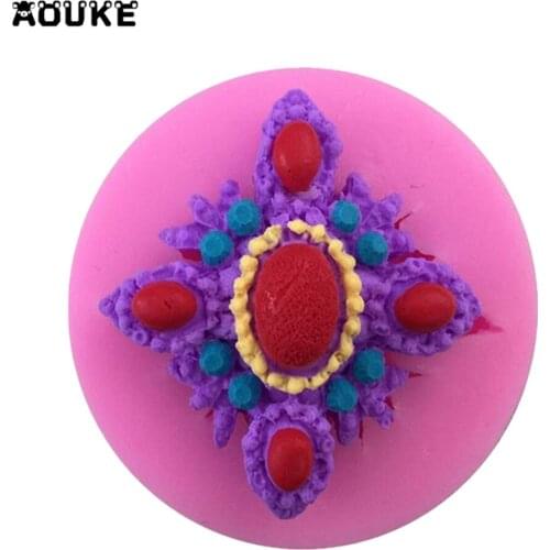 DIY Tools for Cake Decoration Retro Gems Decorative Pattern 3D Chocolate Liquid Silicone Pastry mould Pudding Soap Mold M029