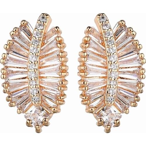 Hot Sale New Fashion Bettyue Charm AAA Cubic Zircon Leaf Shape Jewelry Earrings For Woman Wedding Party Gifts