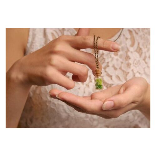 10pcs Fairy forest handmade necklace, real moss necklace, green moss pendant necklace 70cm long 11x22mm bottle)