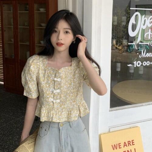 Shirts Summer New Style Gentle Wind Temperament Floral Square Neck Blouse, Ladies Design Sense Niche Short Short-sleeved Shirt