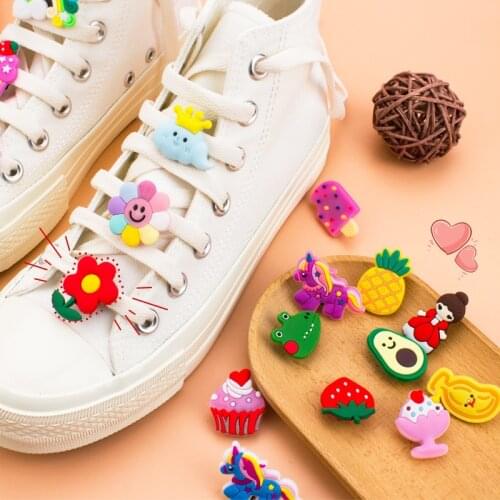 1pcs Soft Cute Shoelace Decorative Buckle Creative Fruit Flower Animal Girl PVC Soft Rubber Shoes Buckle Accessories