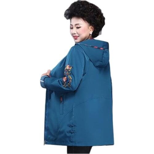 Middle Aged Mother Spring Autumn Womens Jackets Mid-length Windbreaker Overcoat 2021New Ladies Clothing Hood Embroidere Jacket