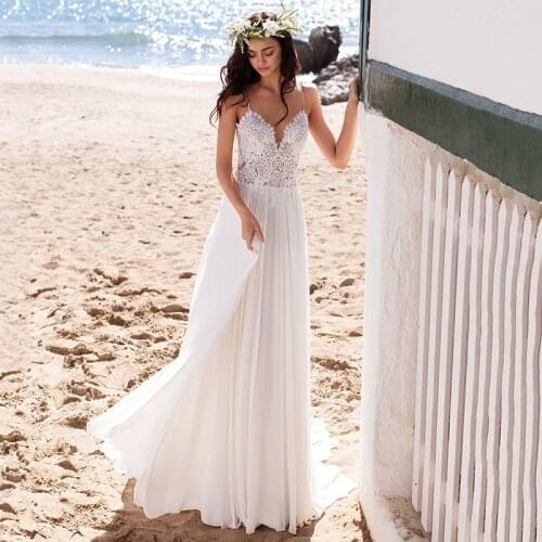 Beach Boho Wedding Dresses Lace Appliques Bridal Dress Spaghetti Straps vestido de noiva Backless Chiffon Wedding Gowns