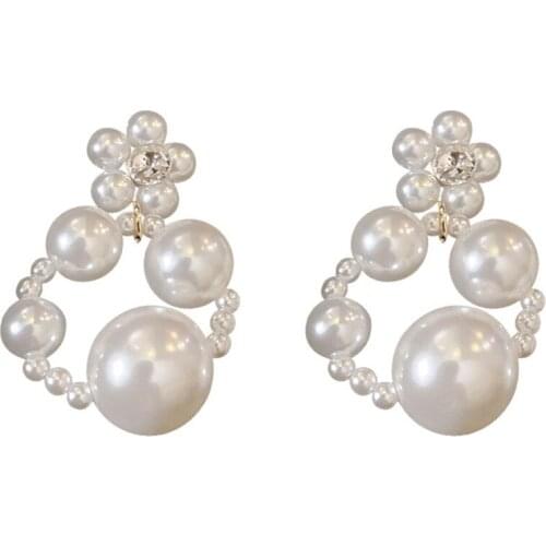 Luxury White Pearl Flower Drop Earrings Fashion Handmade Acrylic Pearl Irregular Water Drop Dangle Jewelry Korean Trendy Eardrop