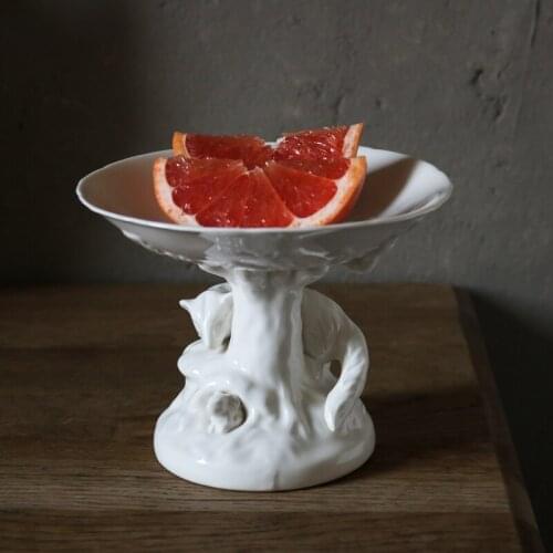 New Ceramic White Solid Forest High Foot Fruit Tray Cake Tray/Small Refreshment Tray