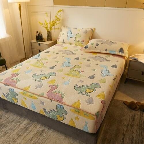 Winter Dinosaur Pattern Double-sided Velvet Maattress Protection Cover Non-slip Bed Cover Fixed Bed Sheet Decor Adult Kids Room