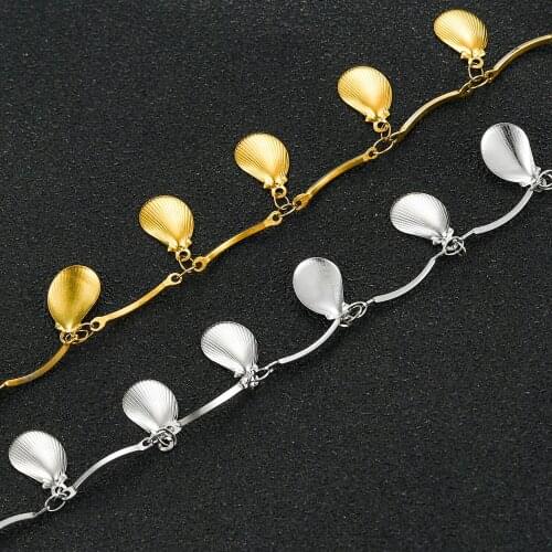 New Stainless Steel Shell Pendant Embossed Chain Ladies Fashion Necklace High Quality Jewelry Gift
