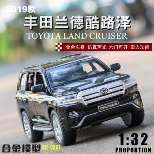 1: 32 Simulation Toyota Land Cruiser Alloy Car Model Childrens Sound and Light Toy Car Birthday Gift for New Year