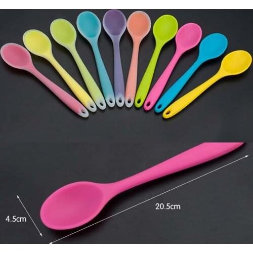 1pcs Household Mini Silicone Soup Spoons for Child Utensils Colorful Heat Resistant Spoons Kitchenware Dining Tools Random Color