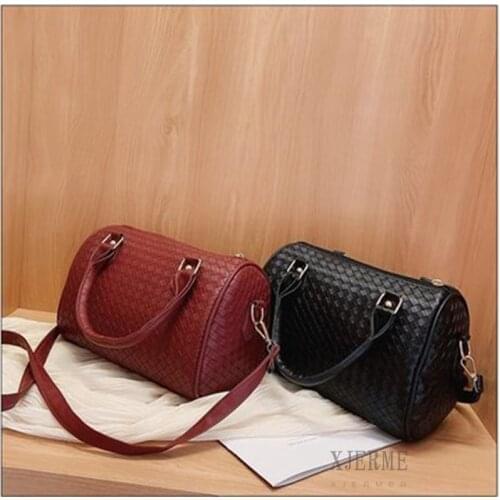 Small bag handbag female soft leather big bag 2020 new Korean fashion one shoulder messenger bag woven chain small square bag