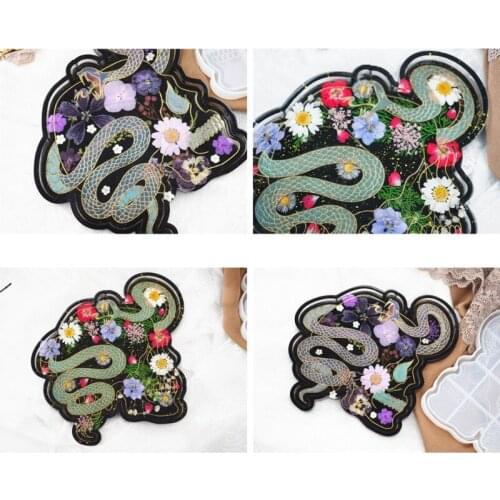 DIY Skull Head Shape Tray Mold for Resin Skull Hand Snake Head Silicone Tray Mold Resin Serving Board Molds Craft Tools