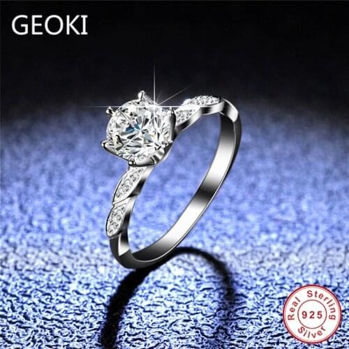Geoki Passed Diamond Test 1 Ct Round Perfect Cut D Color VVS1 Moissanite Ring 925 Sterling Silver Wedding Diamond Ring Jewelry