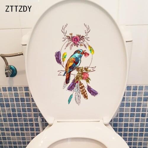 ZTTZDY 14.2×26.5CM Feather Ring Flying Bird Classic Bedroom Wall Stickers Home WC Toilet Decoration T2-1352
