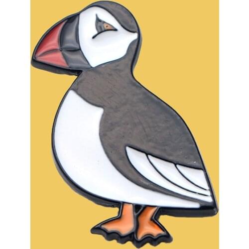 O162 Cute Puffin Sea Bird Metal Enamel Pins And Brooches For Women Men Lapel Pin Backpack Badge Gifts