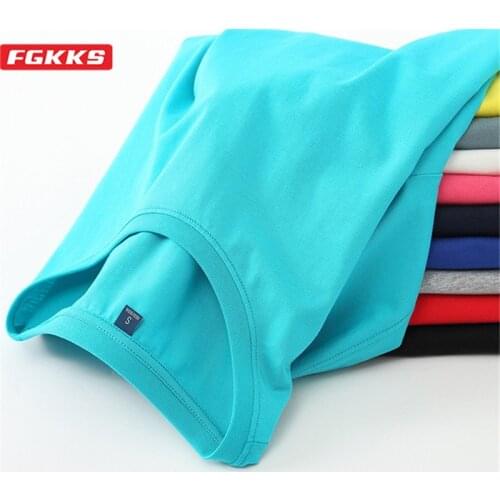FGKKS Summer Fashion T-Shirt Men Short Sleeve Cotton Tees Breathable Thin Ice Oxygen Solid Color Couple Fit T-shirt Mens Tops